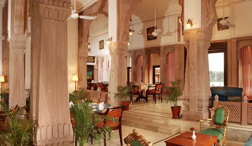 WelcomHeritage Bal Samand Lake Palace - Other Facilities - Restaurant 1